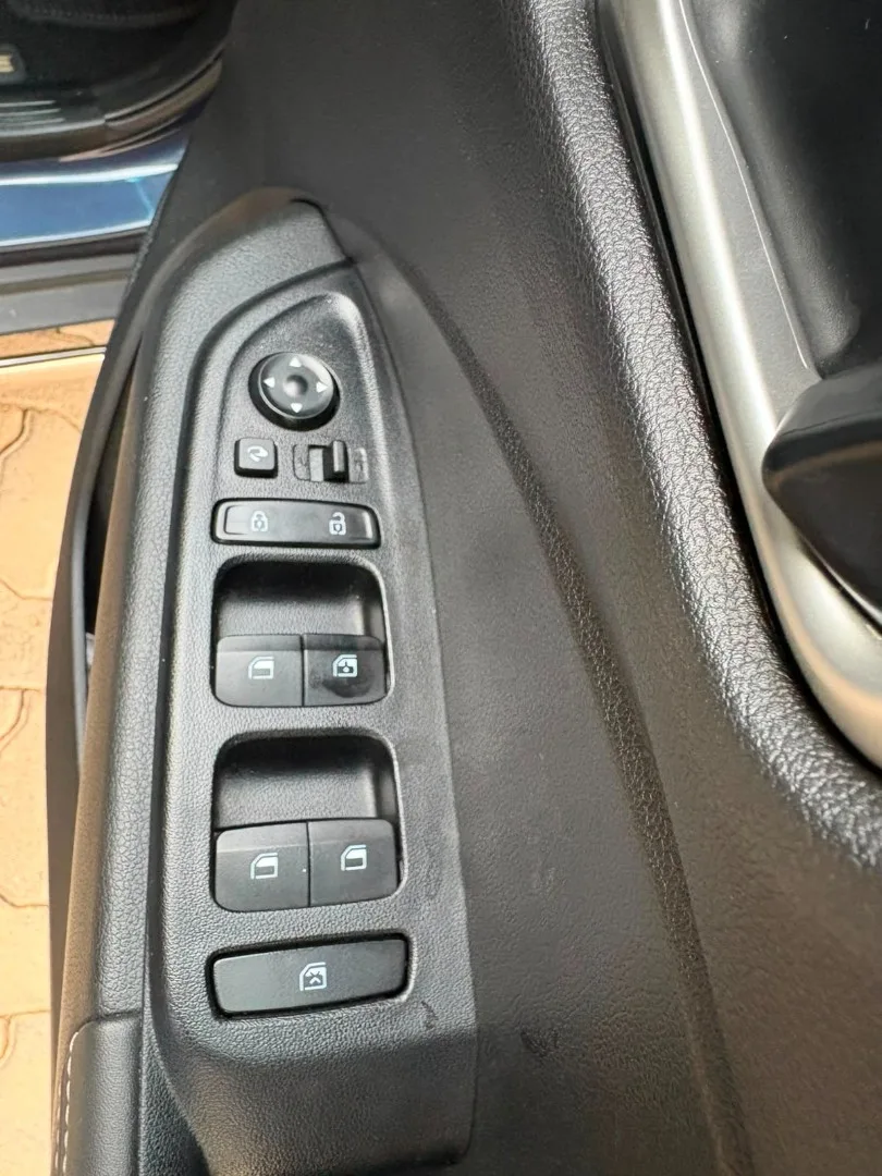 2023 Hyundai VENUE VENUE 1.0 FLUID DCT MY22 thumbnail 7