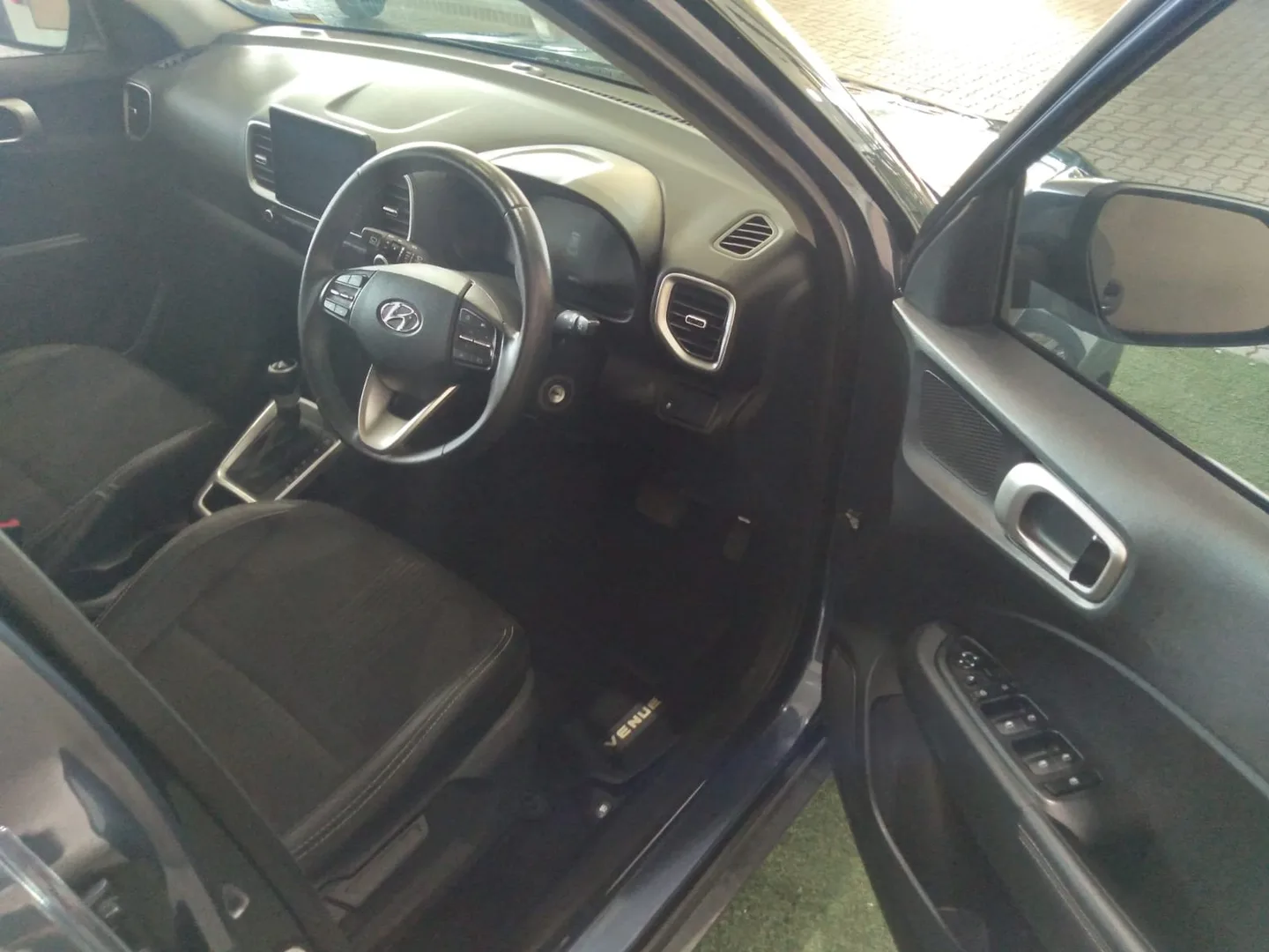2023 Hyundai VENUE VENUE 1.0 FLUID DCT MY22 thumbnail 12