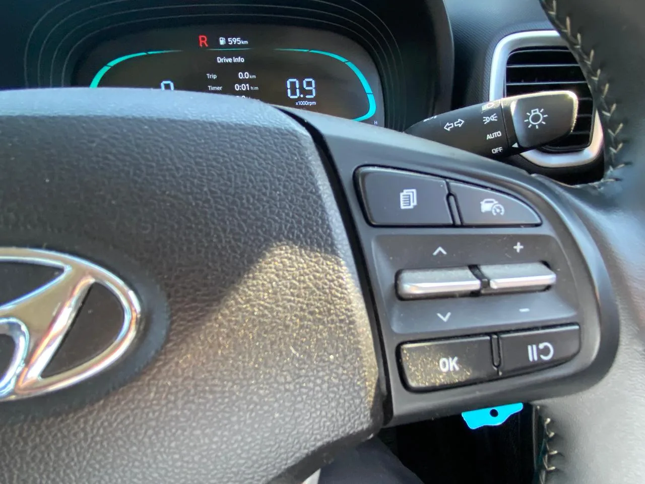 2024 Hyundai VENUE VENUE 1.0 FLUID DCT MY22 thumbnail 16