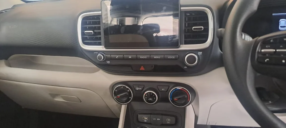 2023 Hyundai VENUE VENUE 1.0 TGDI MOTION DCT thumbnail 3