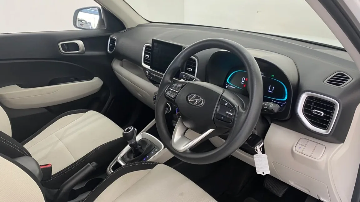 2023 Hyundai VENUE VENUE 1.0 TGDI MOTION DCT INFOTAINMENT thumbnail 13
