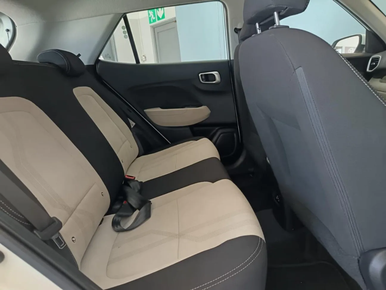 2023 Hyundai VENUE VENUE 1.0 TGDI MOTION DCT thumbnail 8