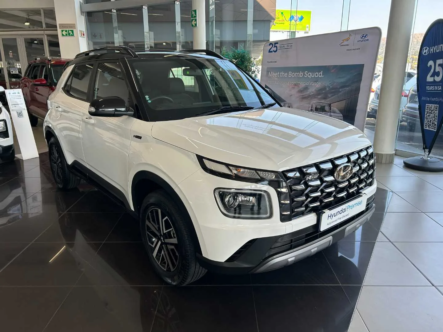 2025 Hyundai VENUE VENUE 1.0 NLINE DCT MY24 image 1