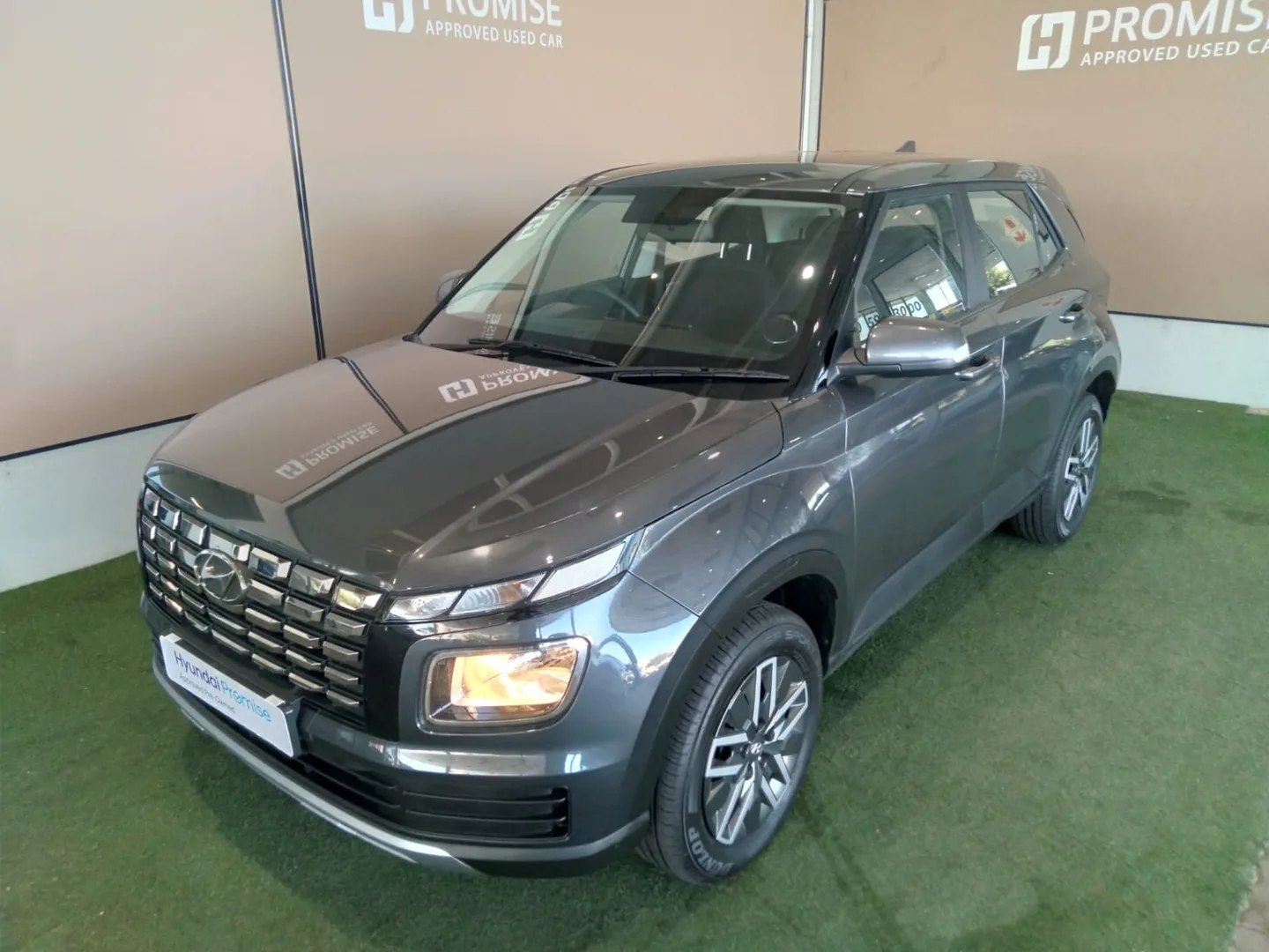 2025 Hyundai VENUE VENUE 1.0 MOTION DCT MY22 thumbnail 3