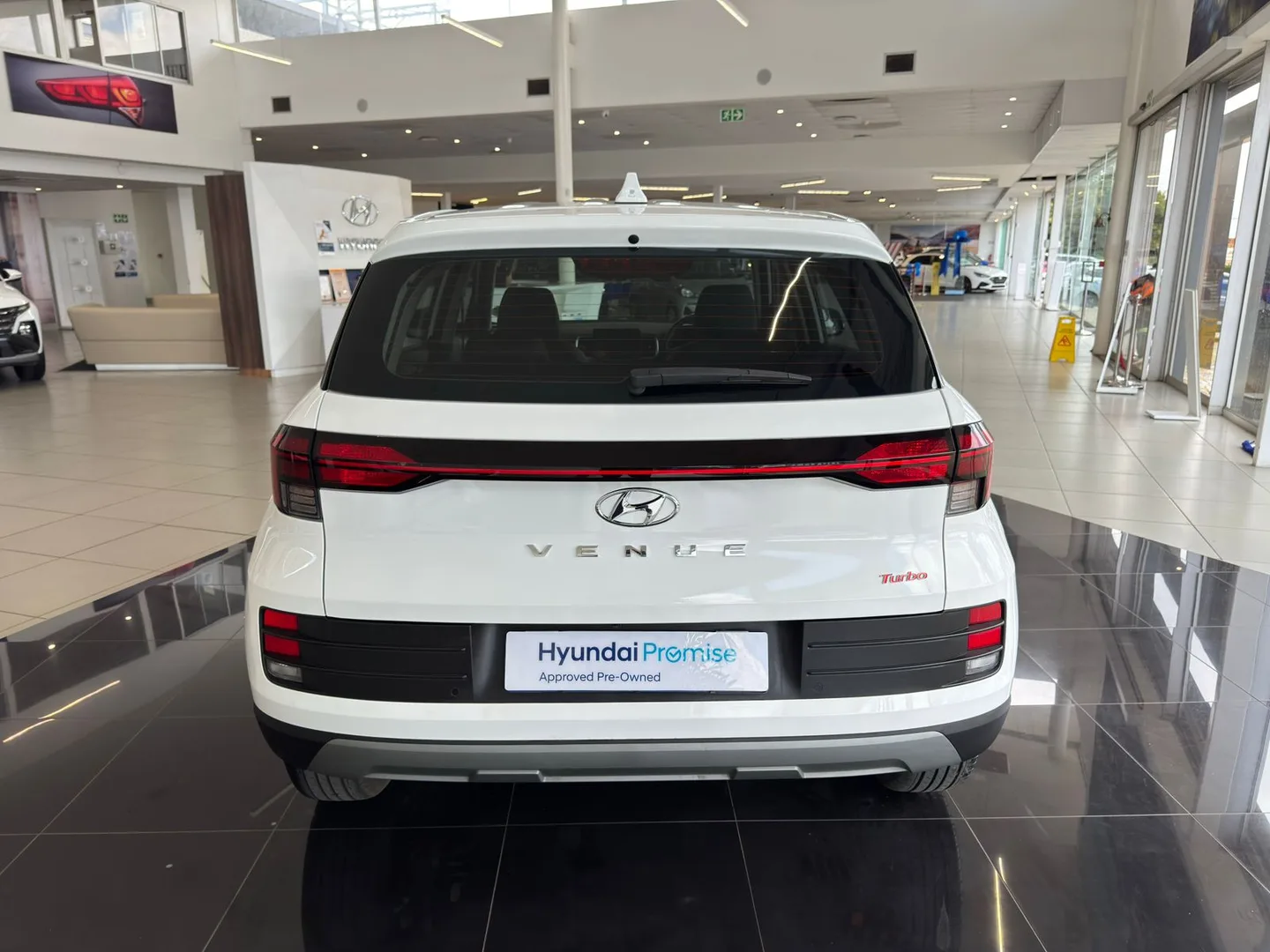 2024 Hyundai VENUE VENUE 1.0 MOTION DCT MY22 thumbnail 5