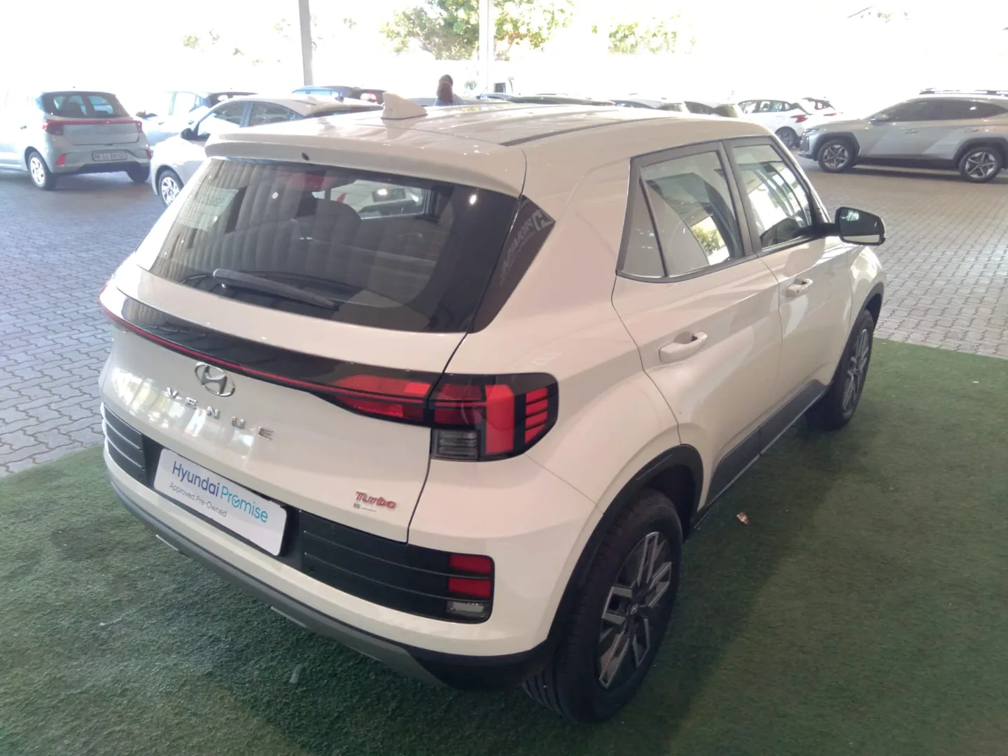 2025 Hyundai VENUE VENUE 1.0 MOTION DCT MY22 thumbnail 8