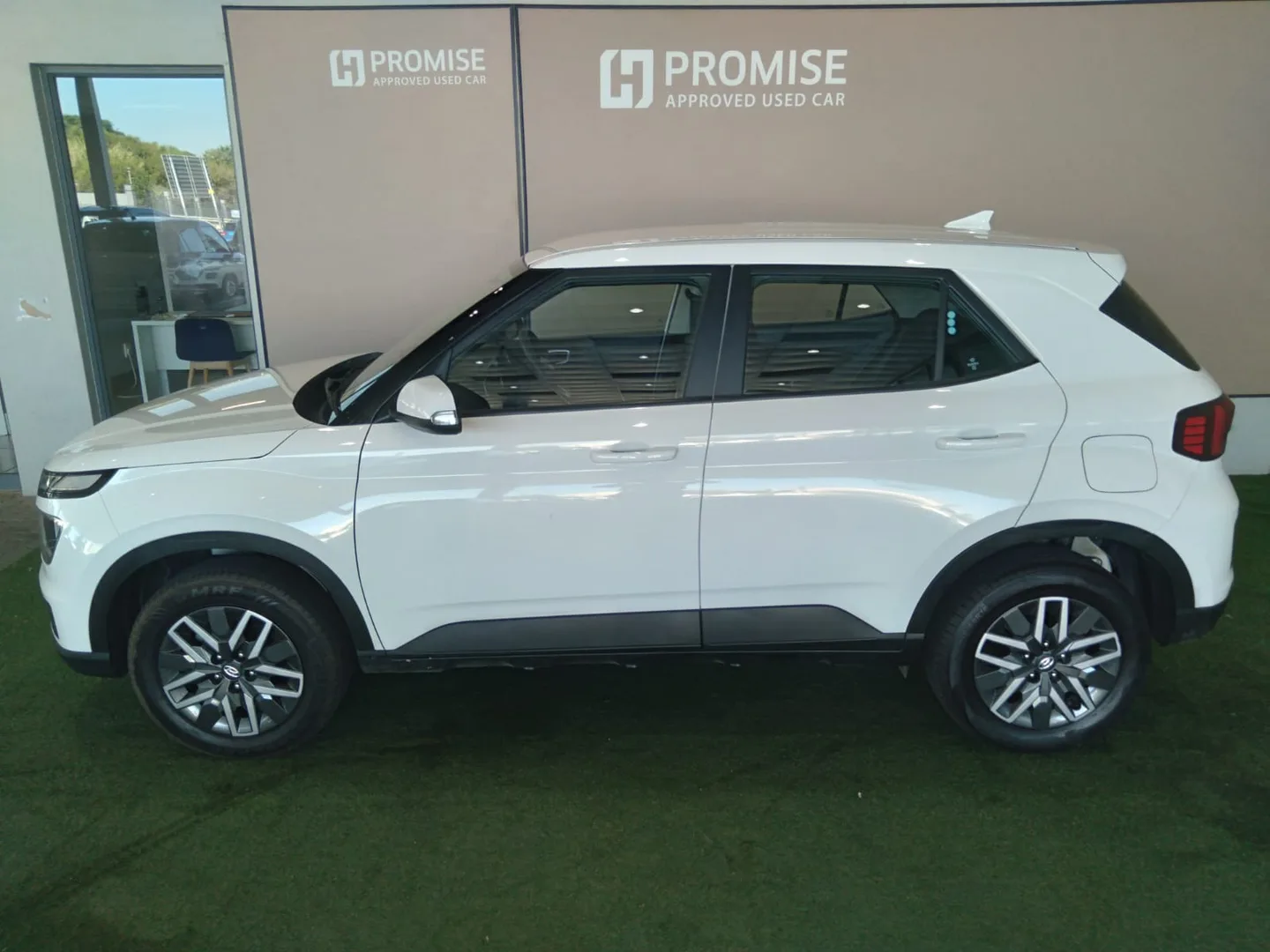 2025 Hyundai VENUE VENUE 1.0 MOTION DCT MY22 thumbnail 5