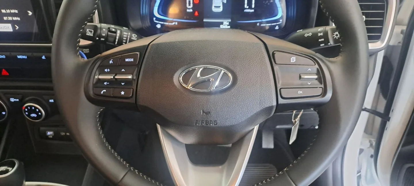 2025 Hyundai VENUE VENUE 1.0T EXECUTIVE DCT thumbnail 9