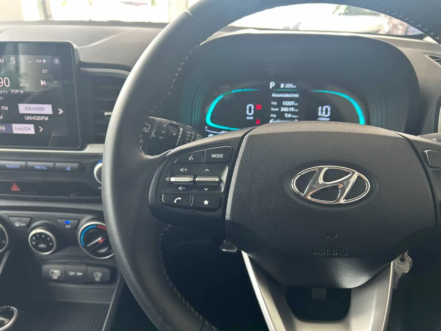 2025 Hyundai VENUE VENUE 1.0 EXECUTIVE DCT MY24 thumbnail 13