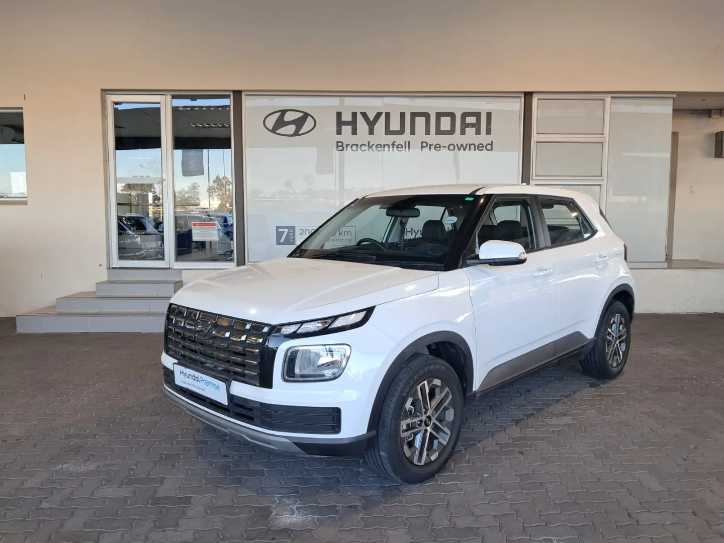 2025 Hyundai VENUE VENUE 1.0 EXECUTIVE DCT MY24 image 1