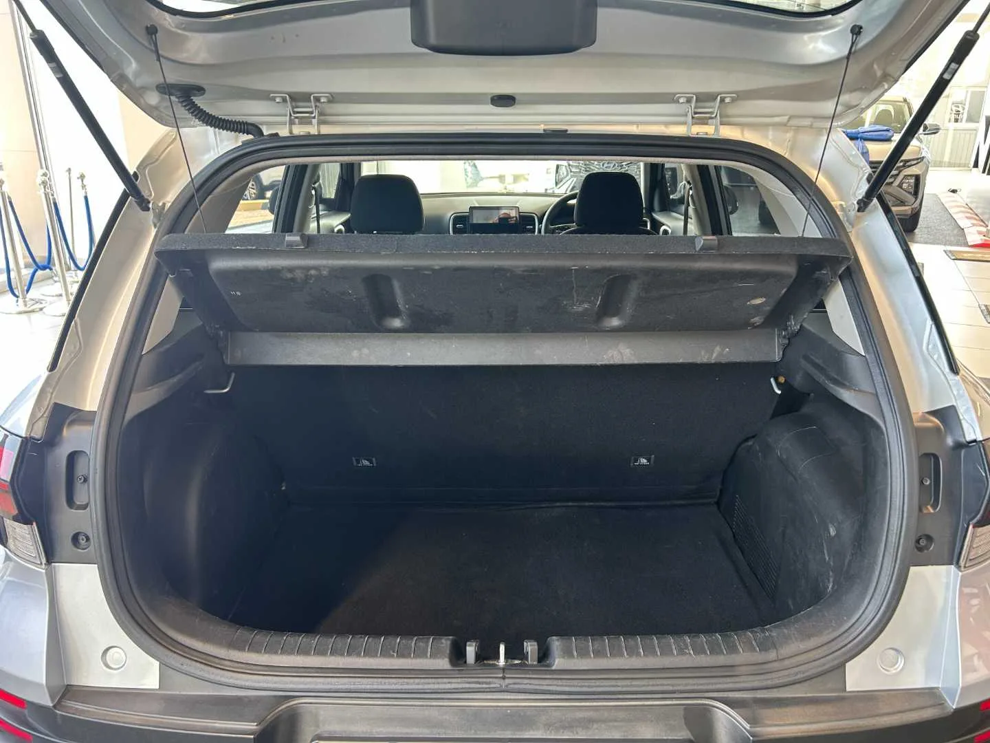 2023 Hyundai VENUE VENUE 1.2 PREMIUM MT thumbnail 22