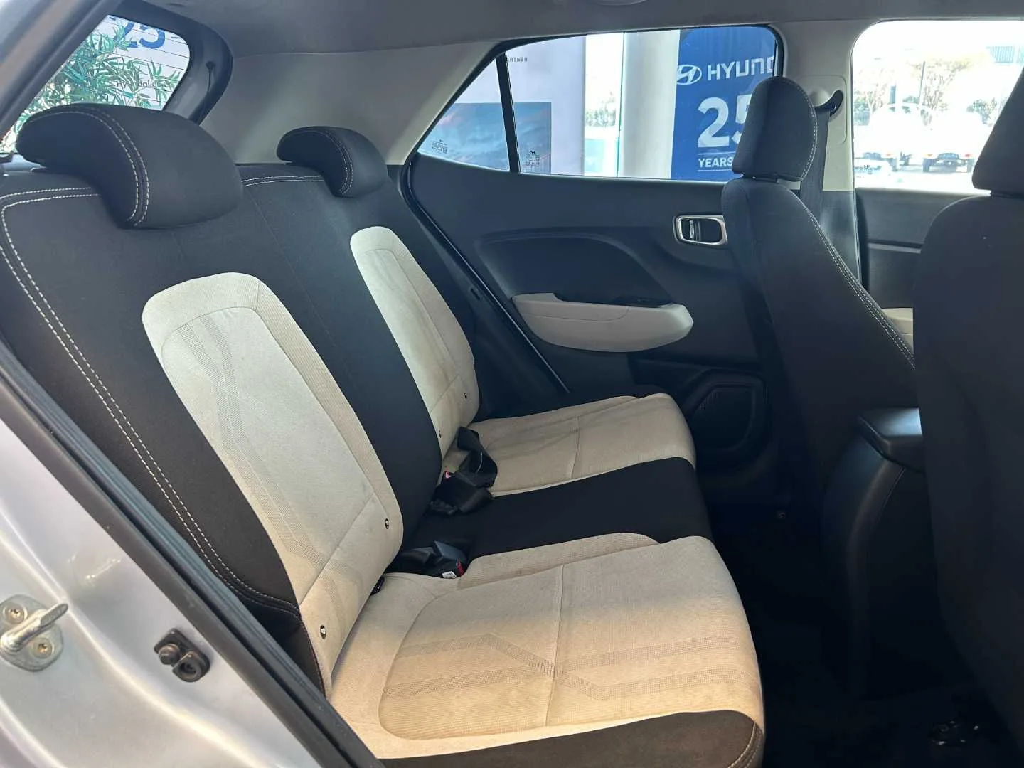 2023 Hyundai VENUE VENUE 1.2 PREMIUM MT thumbnail 20