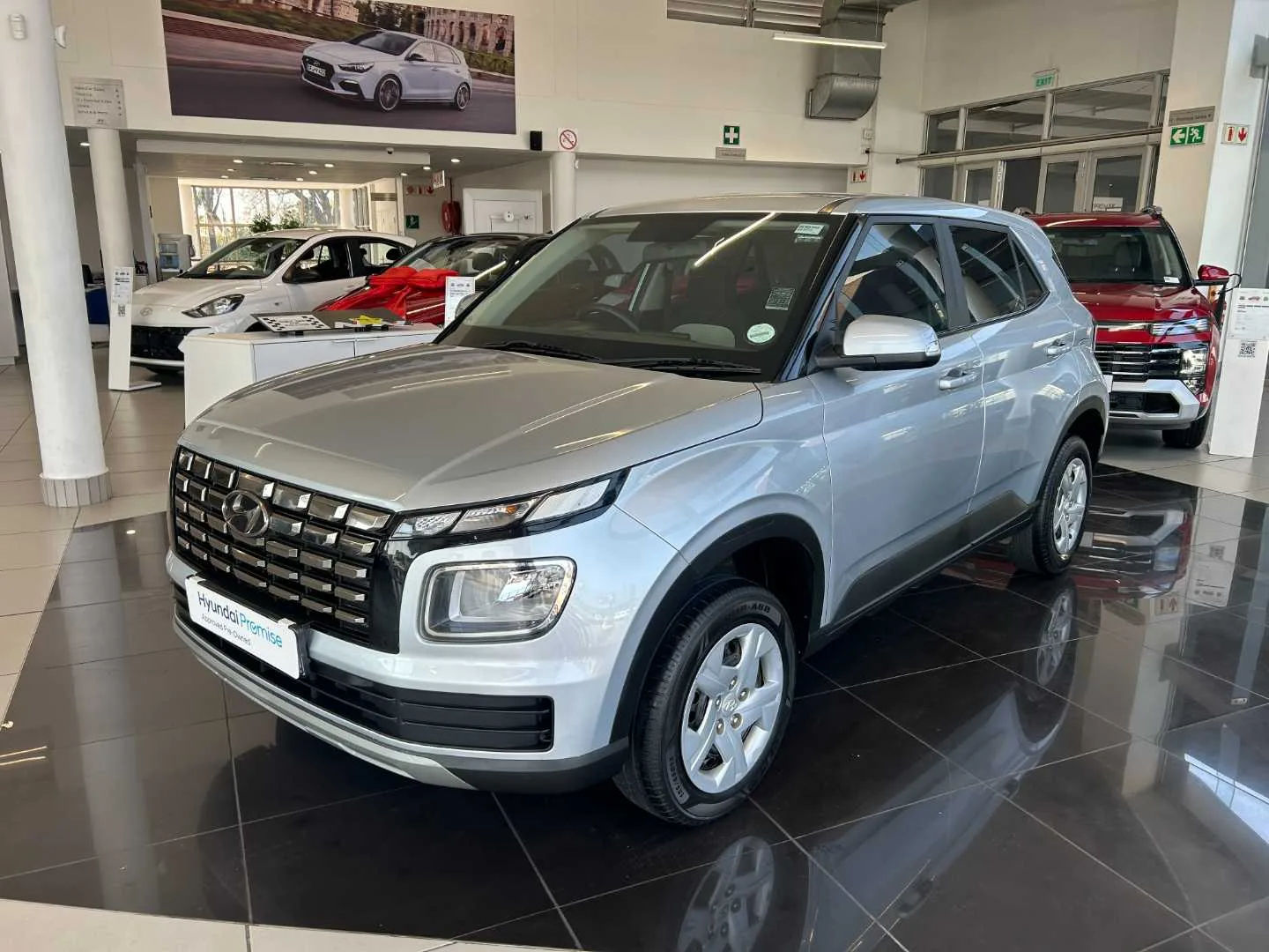 2023 Hyundai VENUE VENUE 1.2 PREMIUM MT thumbnail 3
