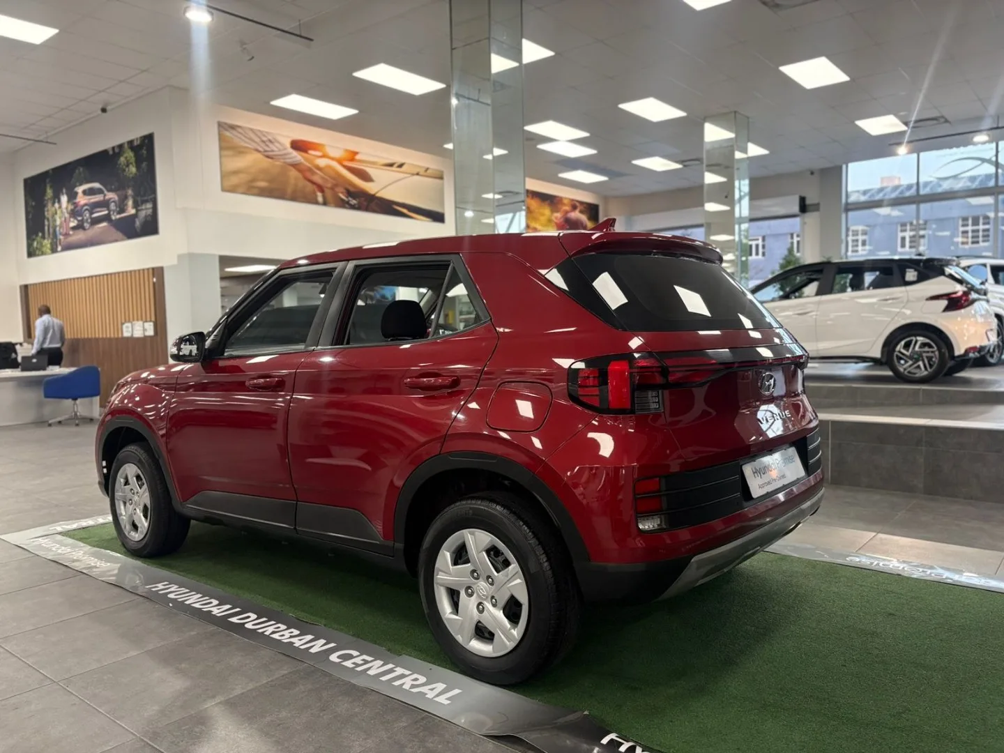 2025 Hyundai VENUE VENUE 1.2 PREMIUM MT MY24 thumbnail 5