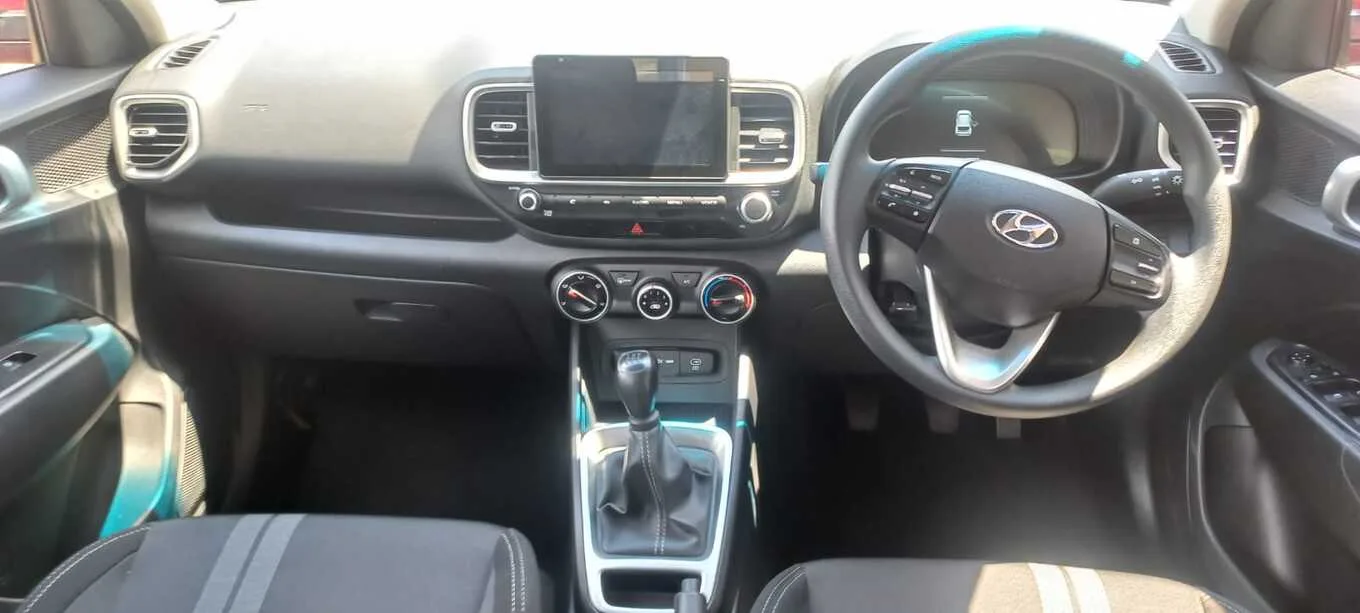2024 Hyundai VENUE VENUE 1.2 PREMIUM MT MY24 thumbnail 7