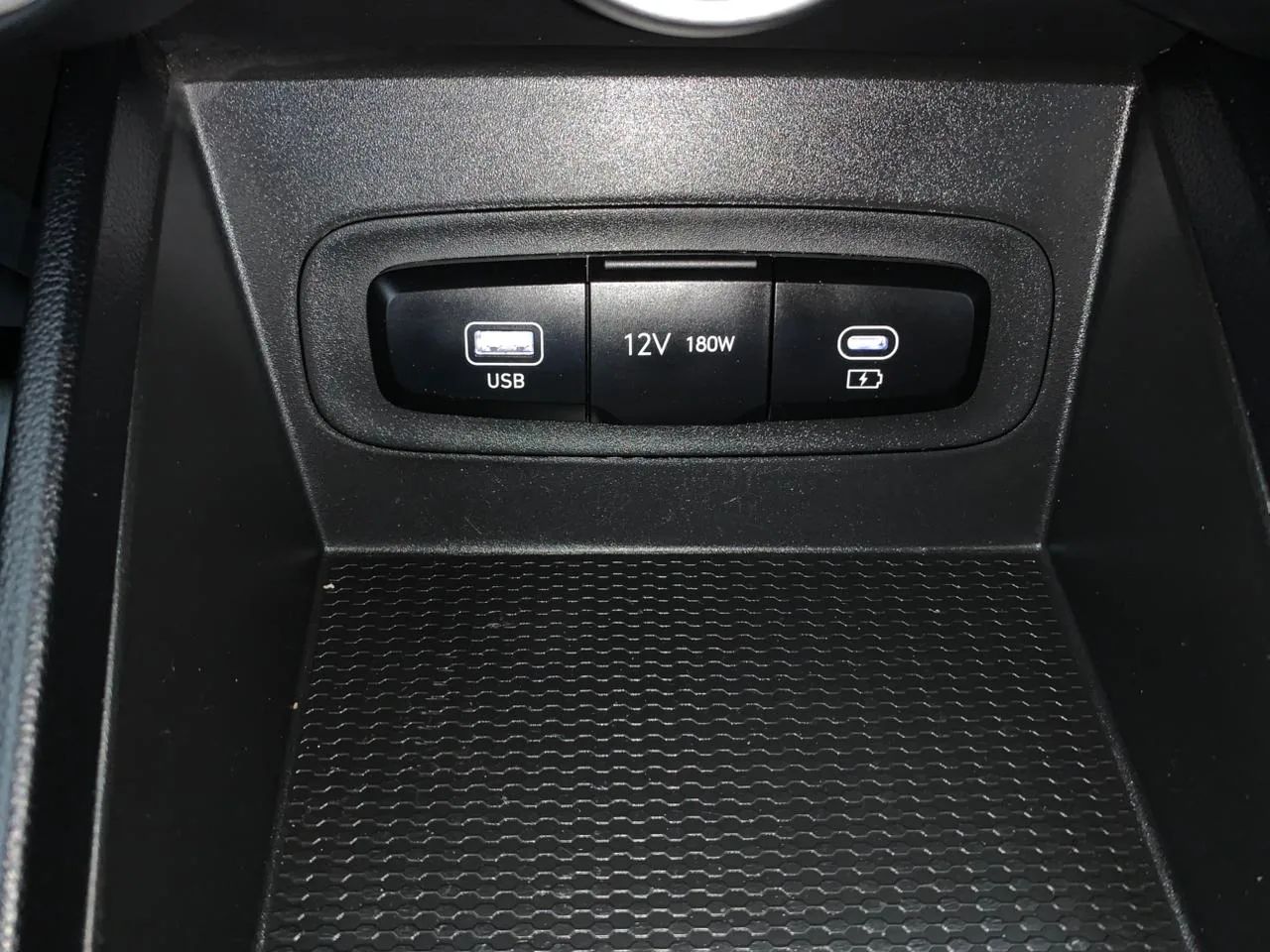 2024 Hyundai VENUE VENUE 1.2 PREMIUM MT MY24 thumbnail 21