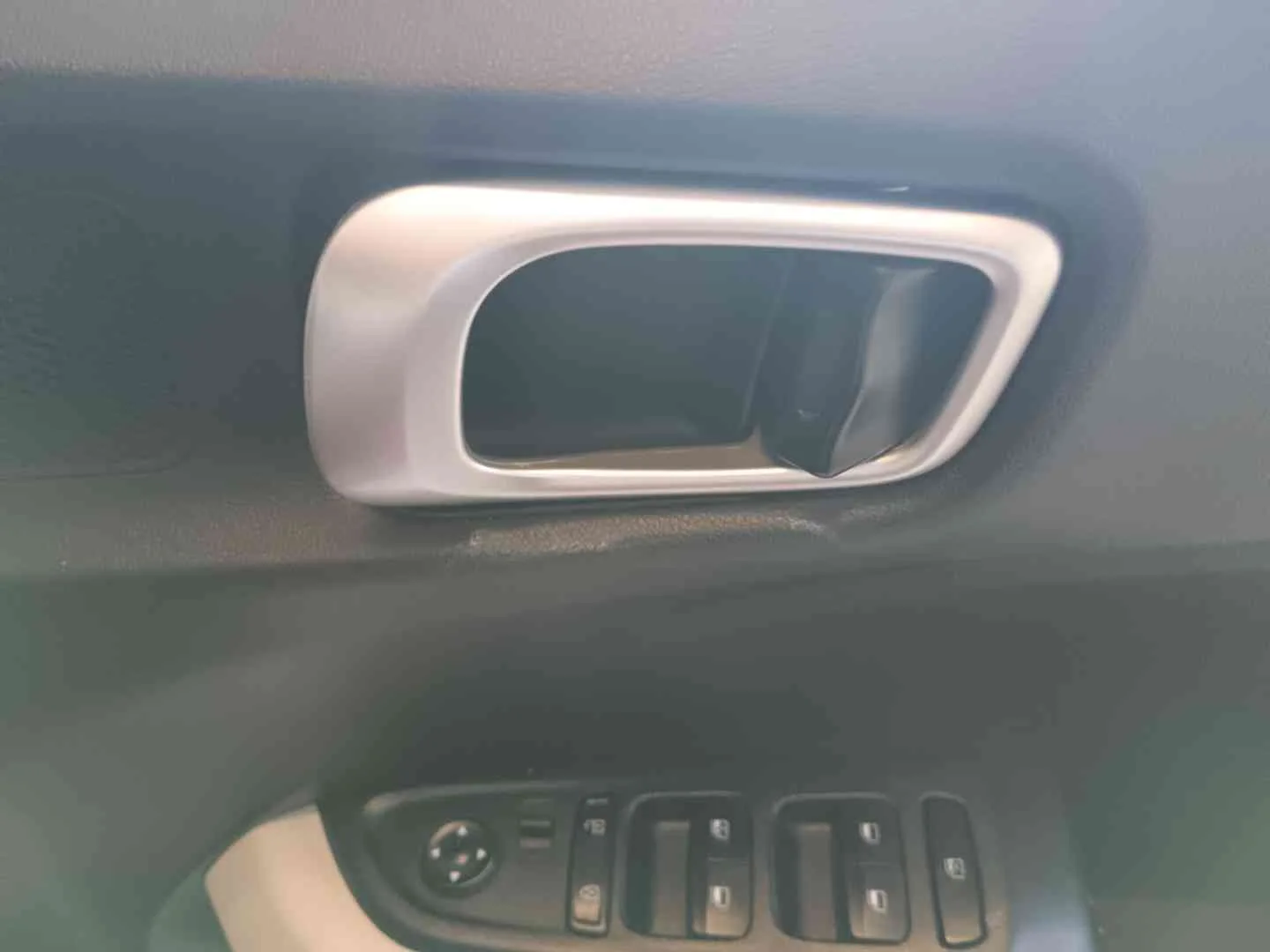 2024 Hyundai VENUE VENUE 1.2 PREMIUM MT MY24 thumbnail 12