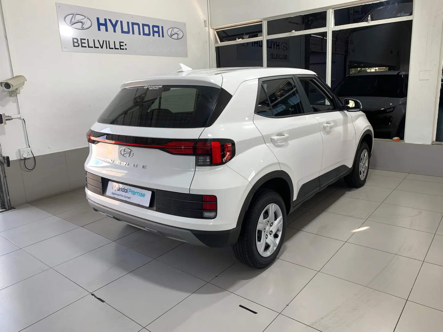 2024 Hyundai VENUE VENUE 1.2 PREMIUM MT MY24 thumbnail 6