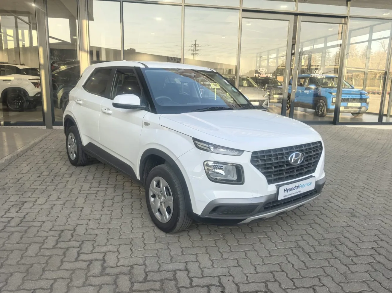2024 Hyundai VENUE VENUE 1.2 PREMIUM MT MY24 thumbnail 2