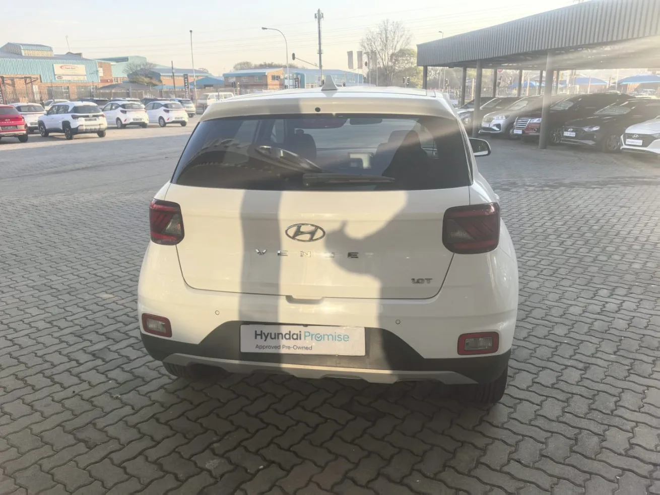 2024 Hyundai VENUE VENUE 1.2 PREMIUM MT MY24 thumbnail 4