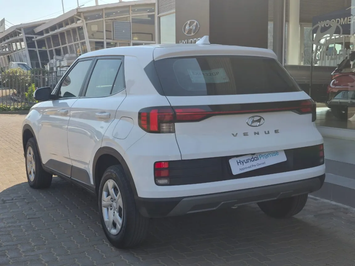 2024 Hyundai VENUE VENUE 1.2 PREMIUM MT MY24 thumbnail 2