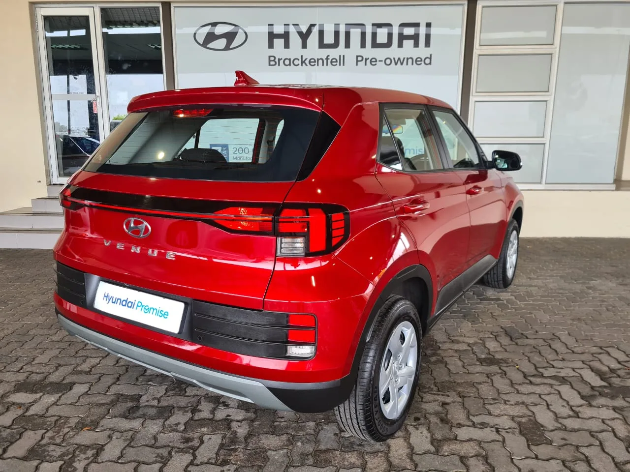 2024 Hyundai VENUE VENUE 1.2 PREMIUM MT MY24 thumbnail 6