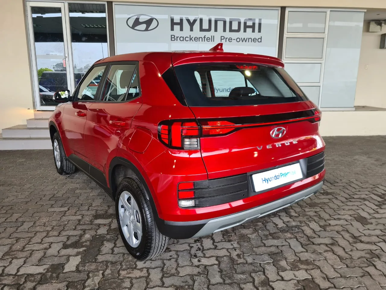 2024 Hyundai VENUE VENUE 1.2 PREMIUM MT MY24 thumbnail 2