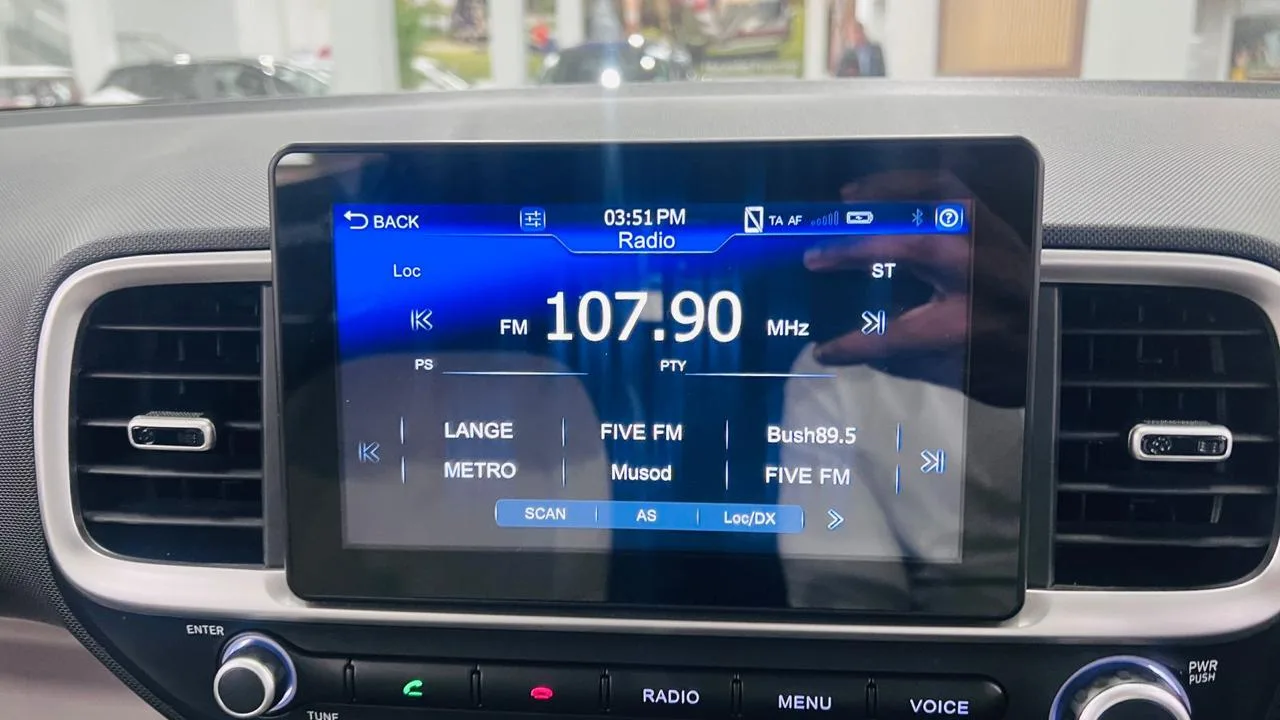 2024 Hyundai VENUE VENUE 1.2 PREMIUM MT MY24 thumbnail 17
