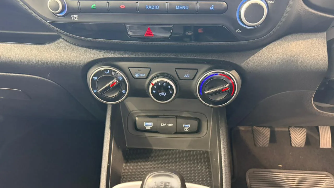 2024 Hyundai VENUE VENUE 1.2 PREMIUM MT MY24 thumbnail 14