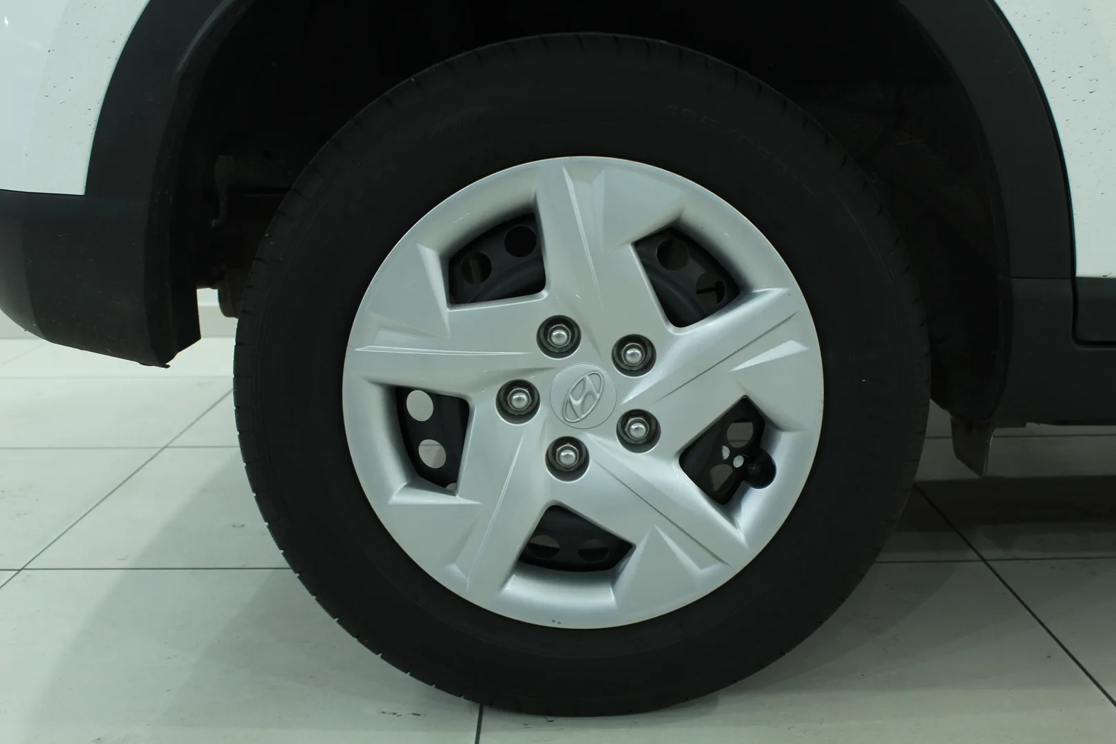 2024 Hyundai VENUE VENUE 1.2 PREMIUM MT MY24 thumbnail 13