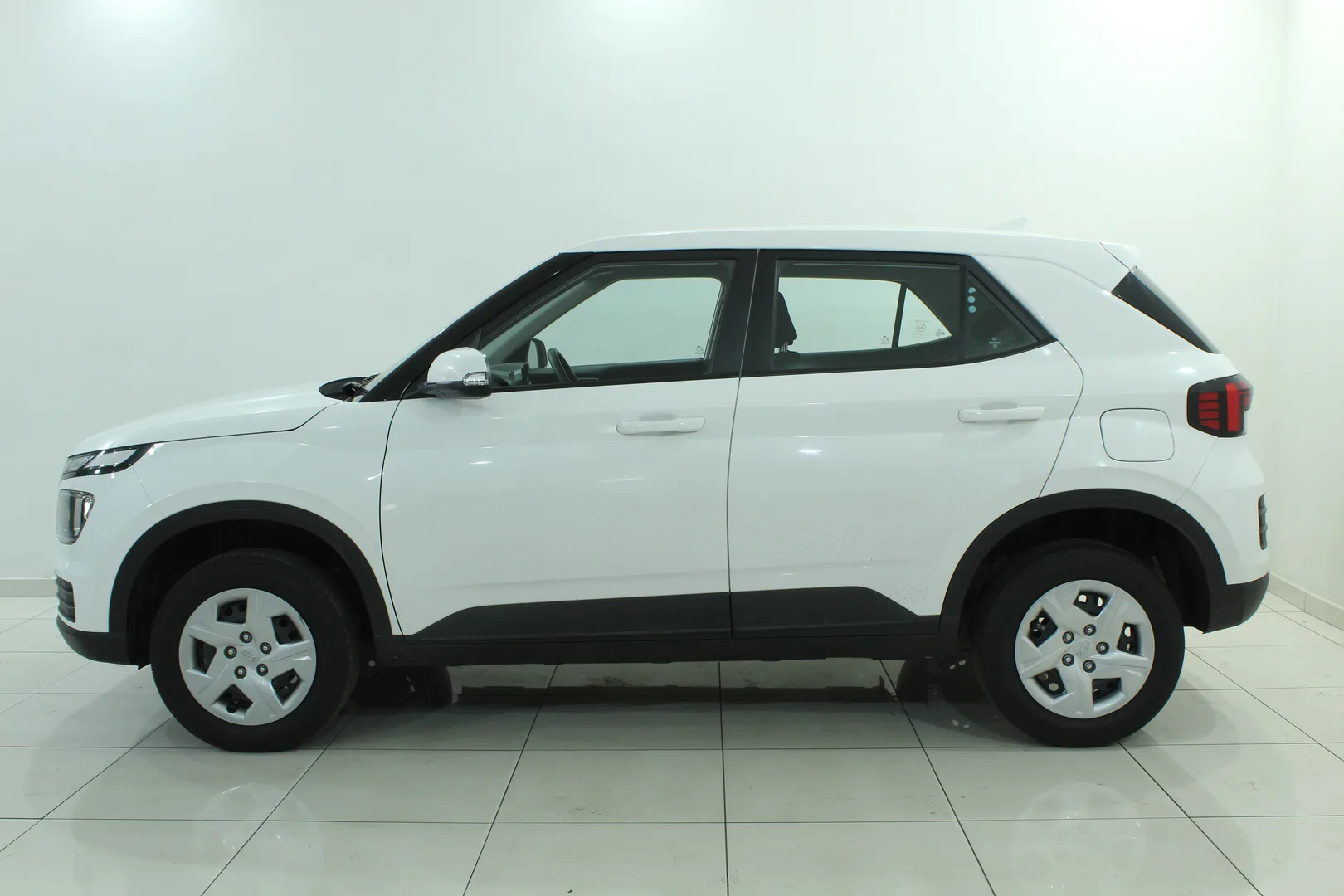 2024 Hyundai VENUE VENUE 1.2 PREMIUM MT MY24 thumbnail 6