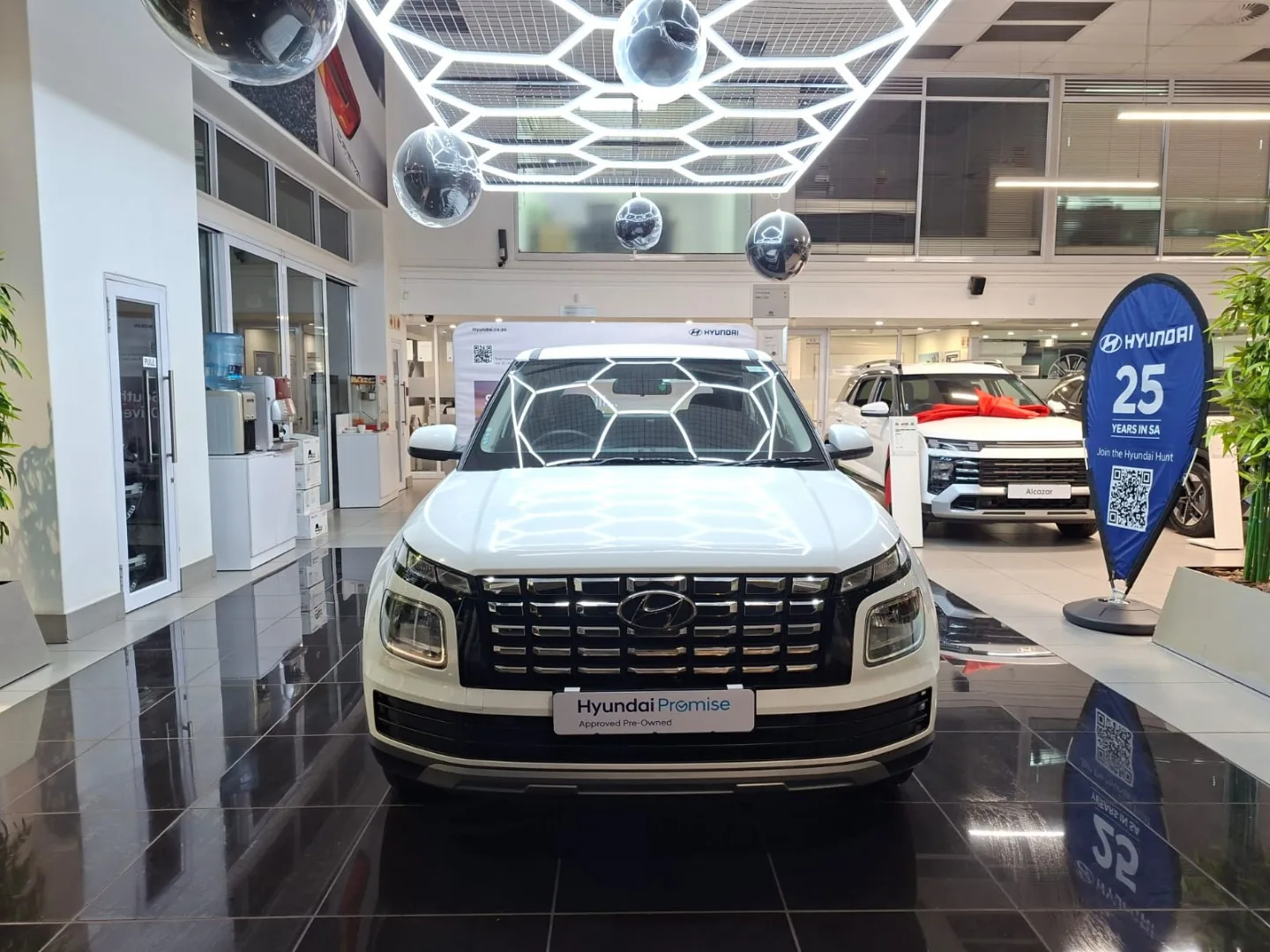 2024 Hyundai VENUE VENUE 1.2 PREMIUM MT MY24 thumbnail 2