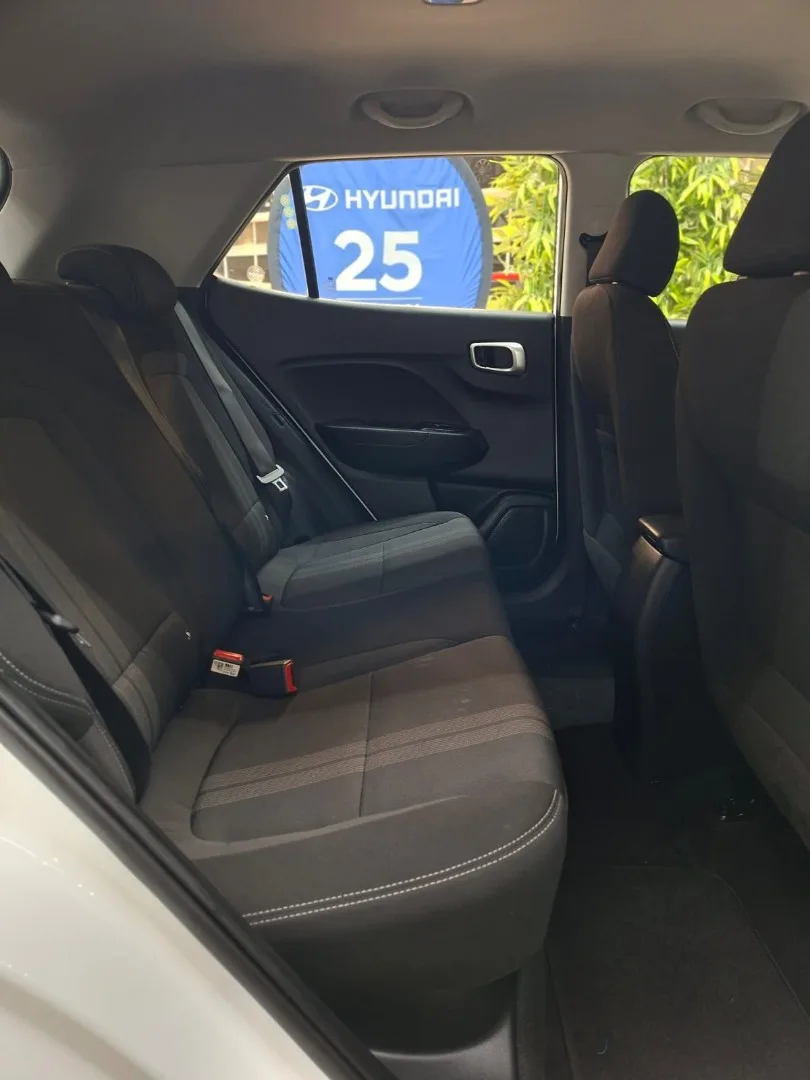 2024 Hyundai VENUE VENUE 1.2 PREMIUM MT MY24 thumbnail 9