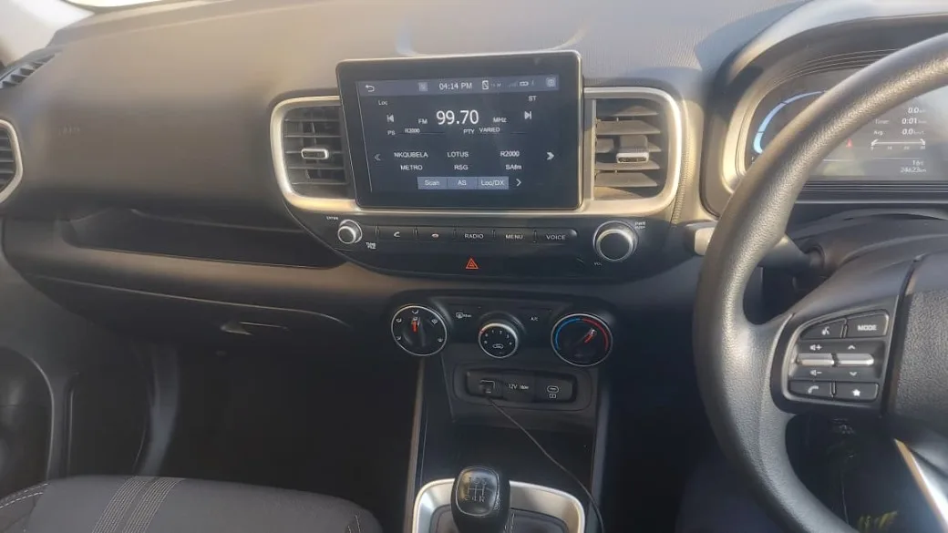 2024 Hyundai VENUE VENUE 1.2 PREMIUM MT MY24 thumbnail 11