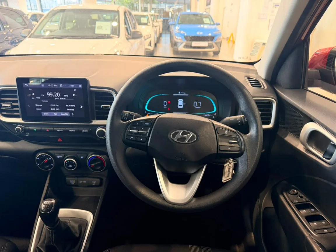 2024 Hyundai VENUE VENUE 1.2 PREMIUM MT MY24 thumbnail 14
