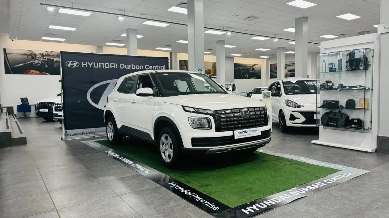 2024 Hyundai VENUE VENUE 1.2 PREMIUM MT MY24 image 1