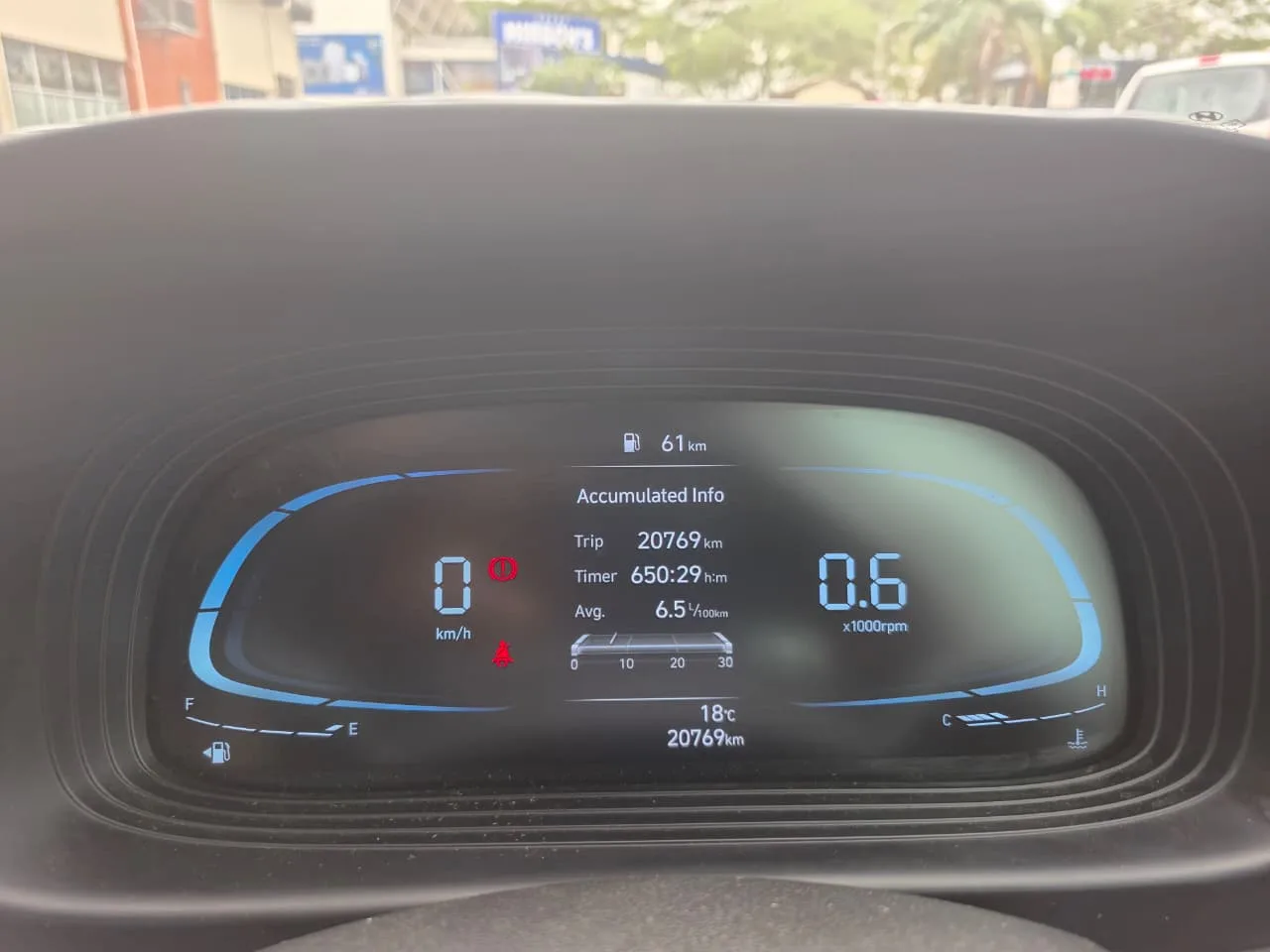 2025 Hyundai VENUE VENUE 1.2 PREMIUM M/T MY26 thumbnail 5