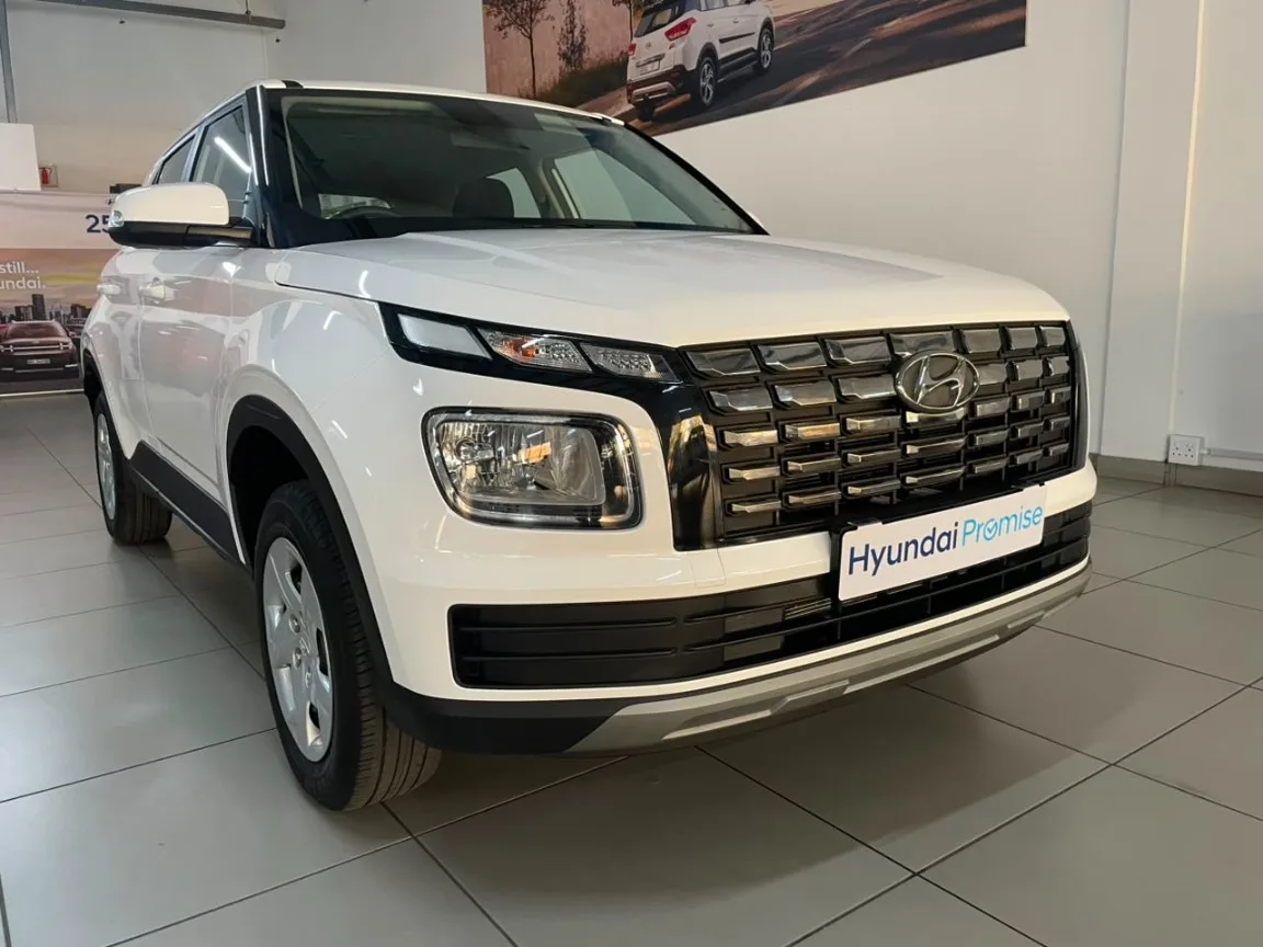 2025 Hyundai VENUE VENUE 1.2 PREMIUM MT MY24 image 1