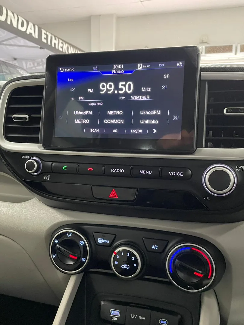 2025 Hyundai VENUE VENUE 1.2 PREMIUM MT MY24 thumbnail 17