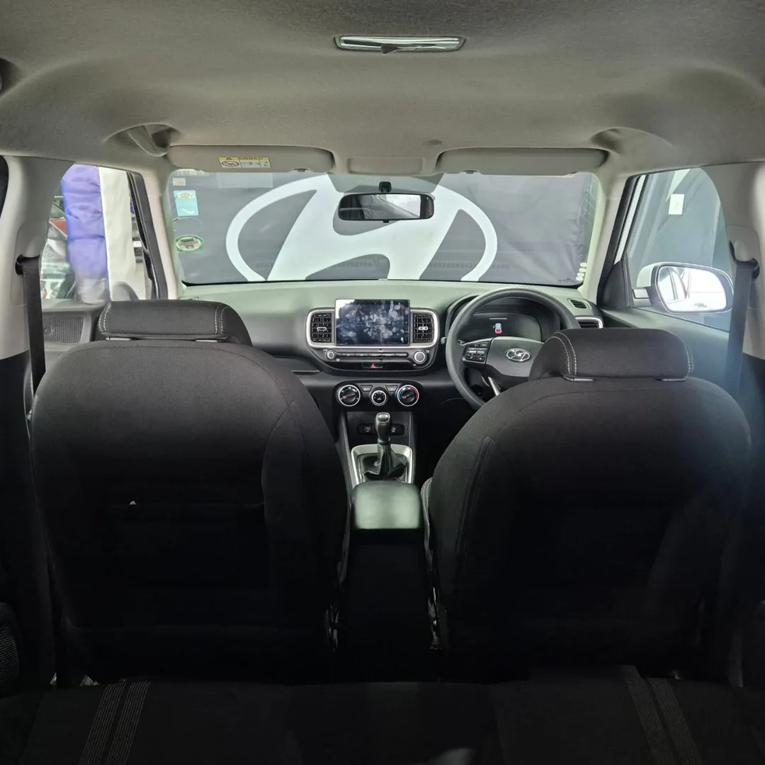 2025 Hyundai VENUE VENUE 1.2 PREMIUM MT MY24 thumbnail 12