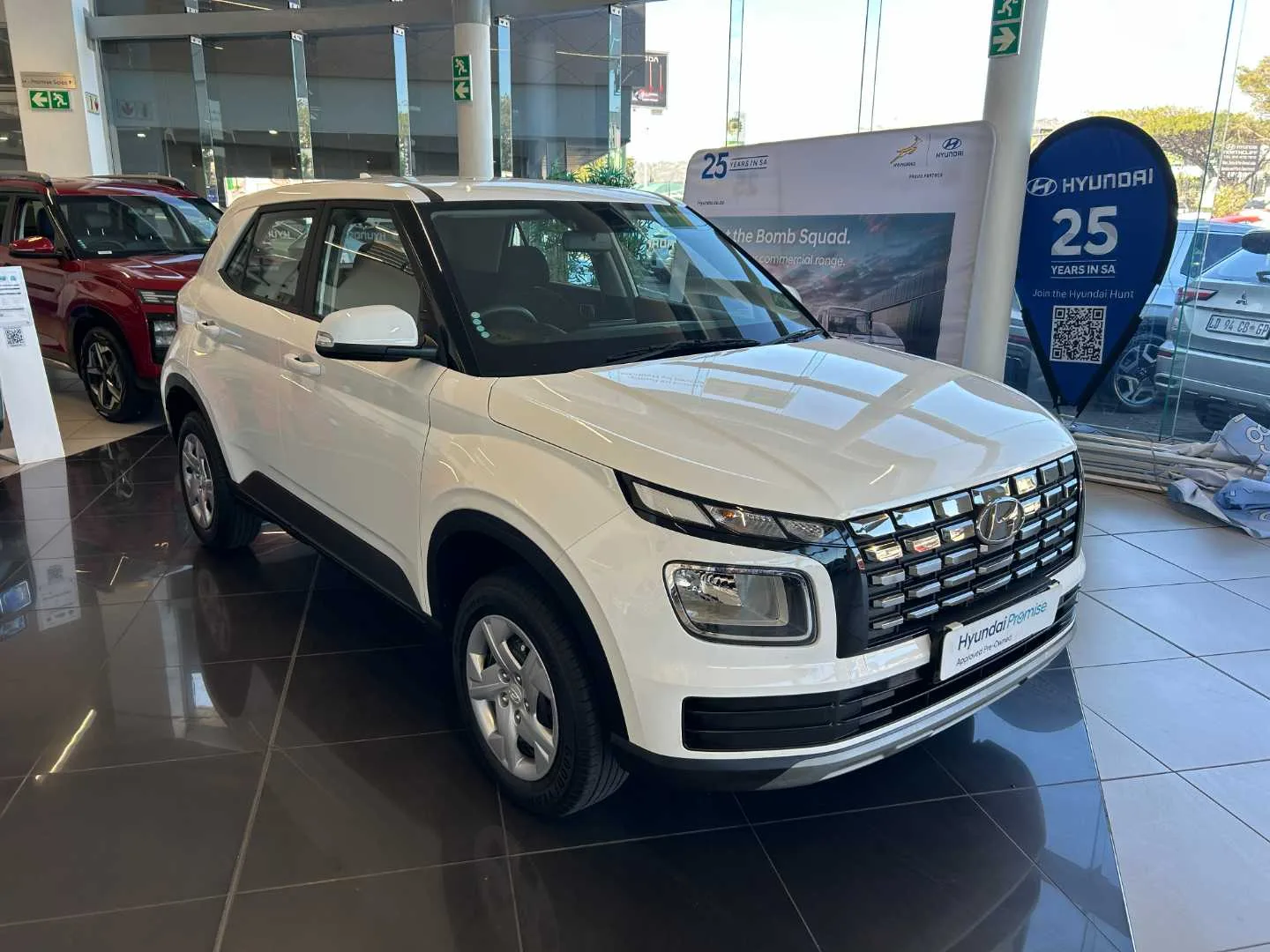 2025 Hyundai VENUE VENUE 1.2 PREMIUM MT MY24 image 1