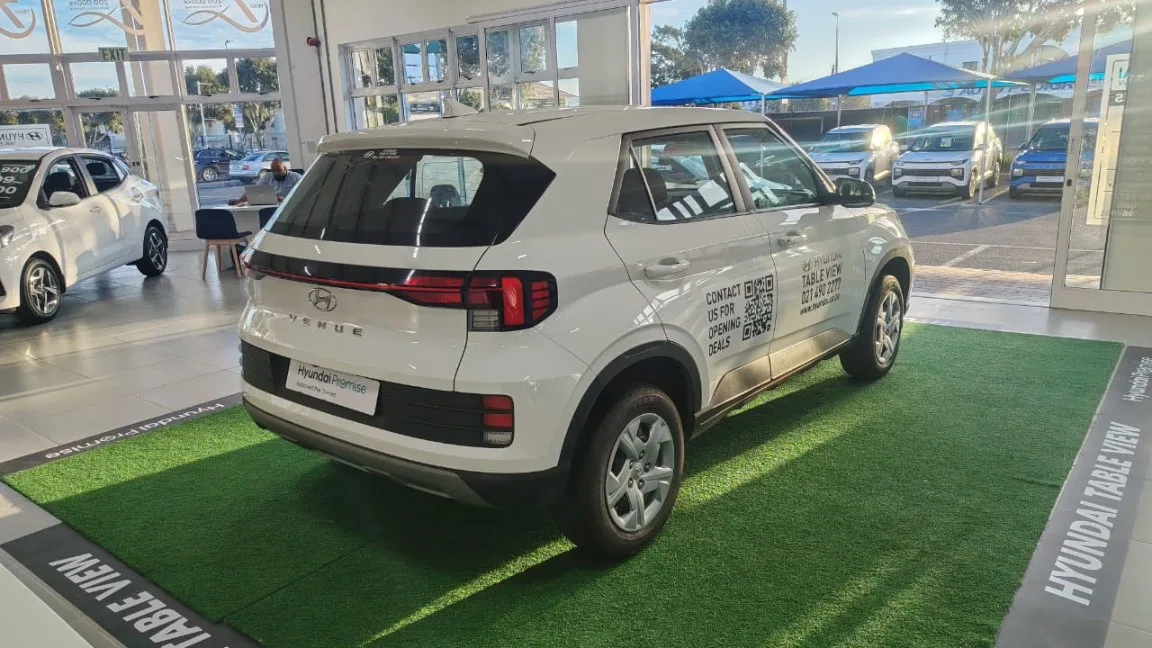 2025 Hyundai VENUE VENUE 1.2 PREMIUM MT MY24 thumbnail 6