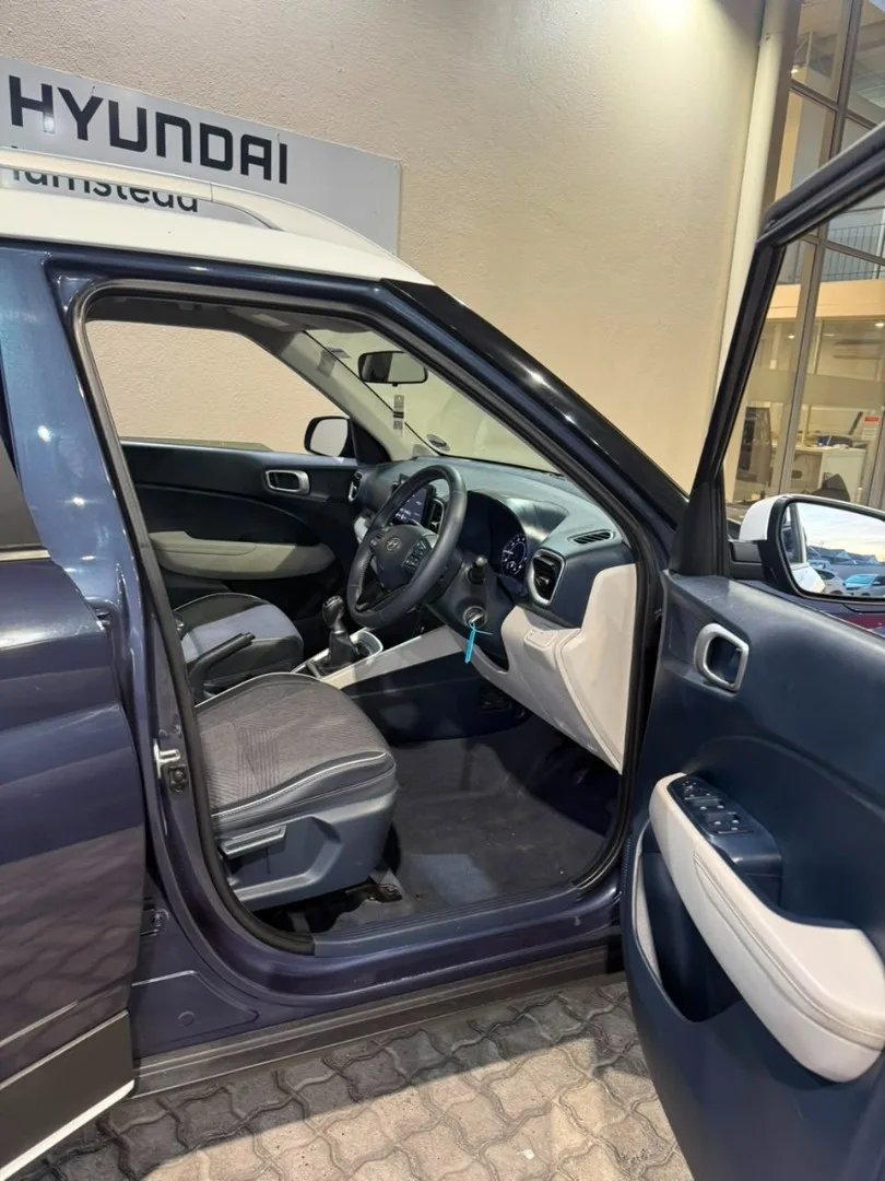 2021 Hyundai VENUE VENUE 1.0 TGDI LIMITED EDITION M/T thumbnail 6
