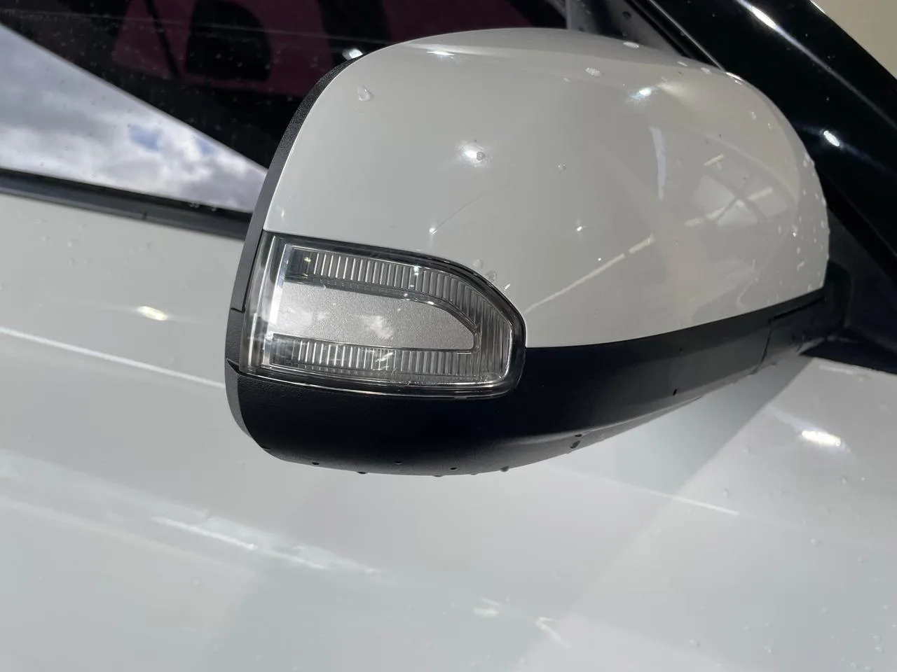 2020 Hyundai VENUE VENUE 1.0 TGDI FLUID M/T thumbnail 2