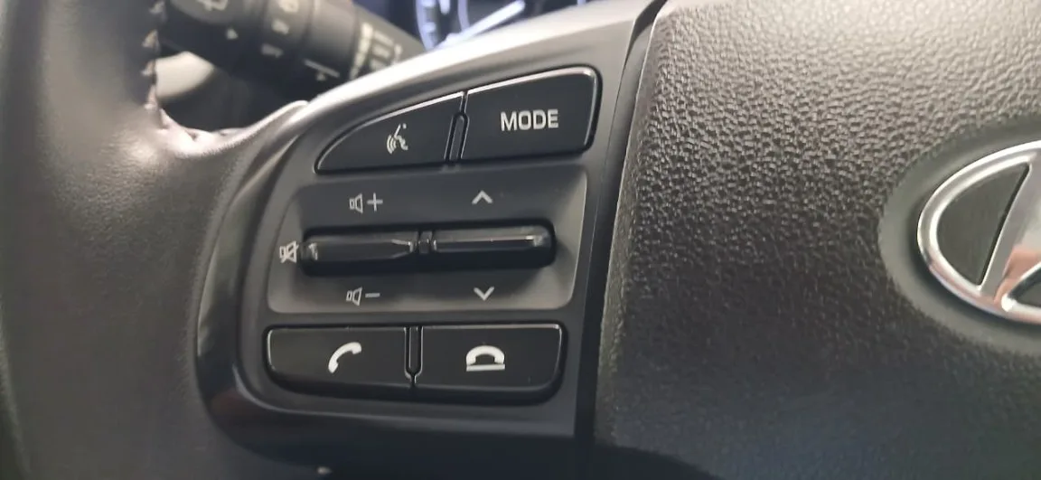 2021 Hyundai VENUE VENUE 1.0 TGDI FLUID M/T 2 TONE thumbnail 16