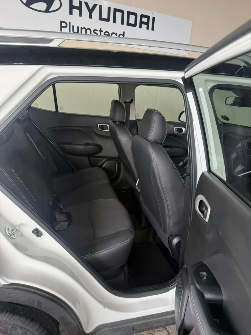 2021 Hyundai VENUE VENUE 1.0 TGDI FLUID M/T 2 TONE thumbnail 10