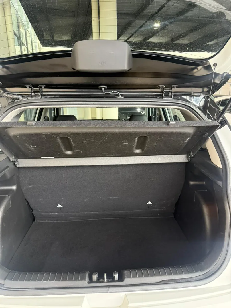 2021 Hyundai VENUE VENUE 1.0 TGDI FLUID M/T 2 TONE thumbnail 5