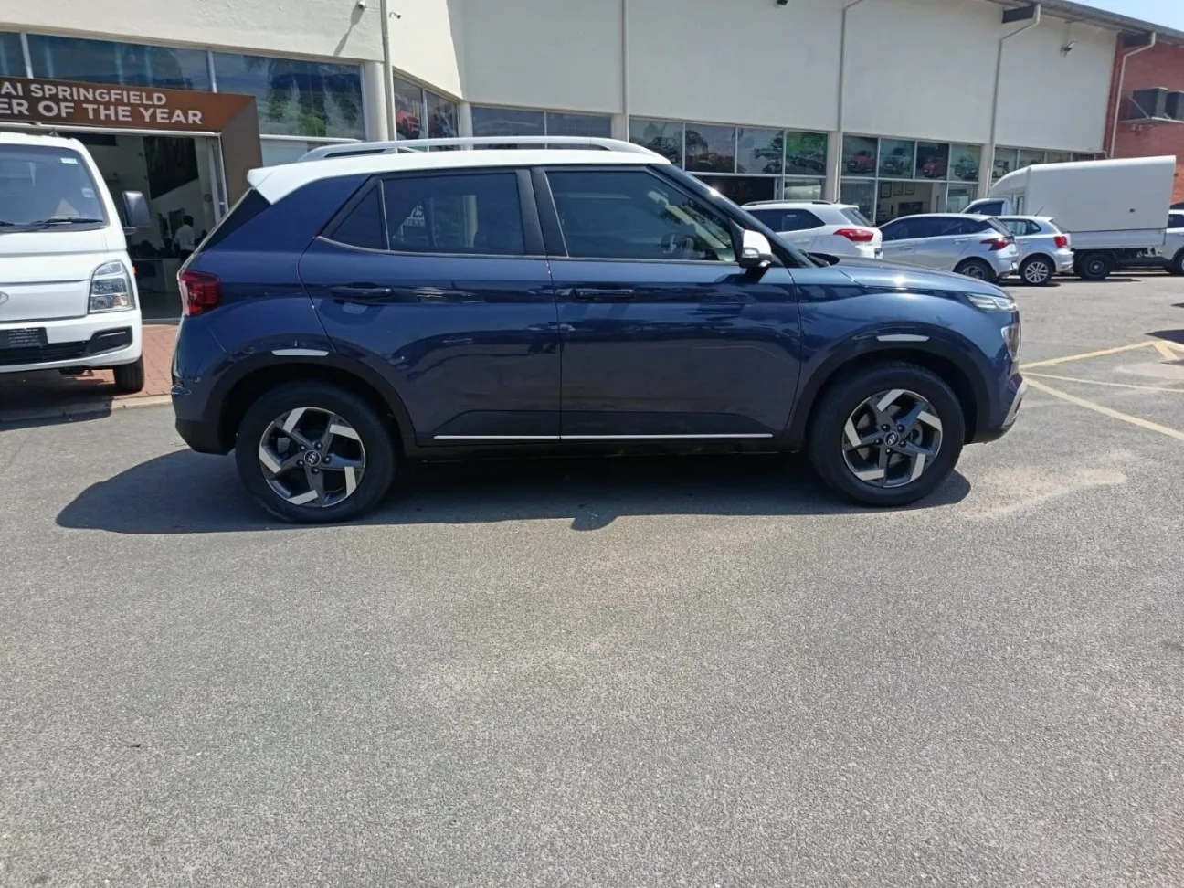2021 Hyundai VENUE VENUE 1.0 TGDI FLUID M/T thumbnail 11