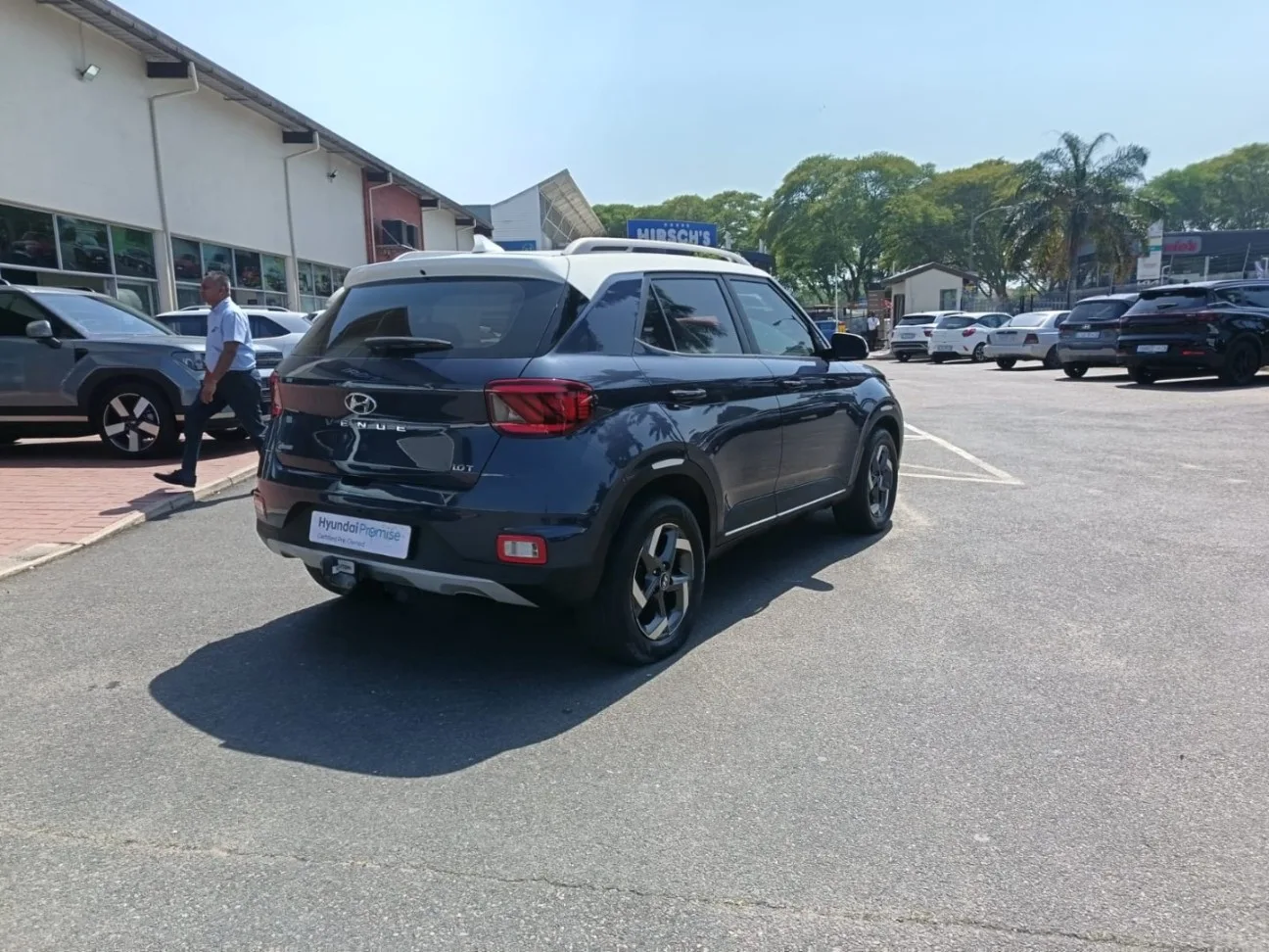 2021 Hyundai VENUE VENUE 1.0 TGDI FLUID M/T image 1