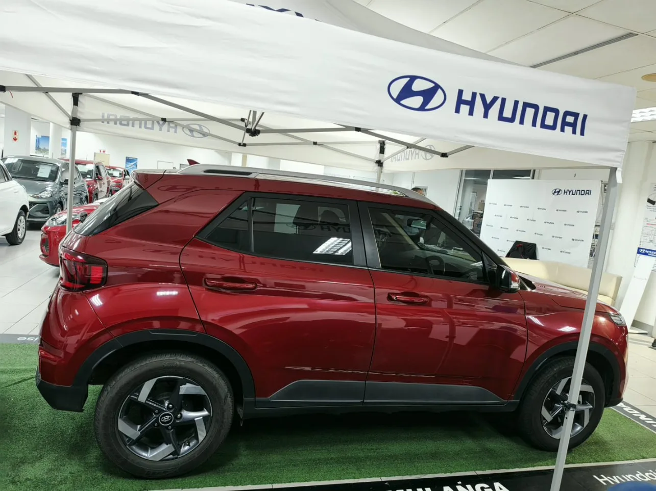 2021 Hyundai VENUE Venue Venue 1.0 Tgdi Fluid thumbnail 10